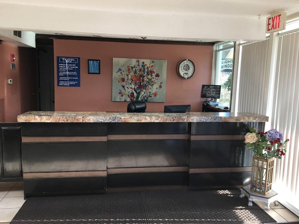 Travel Inn Petersburg Luaran gambar