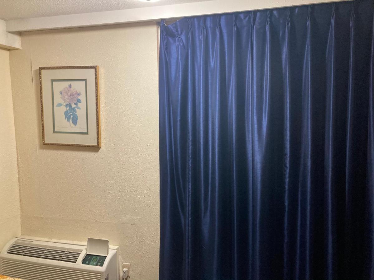 Travel Inn Petersburg Luaran gambar