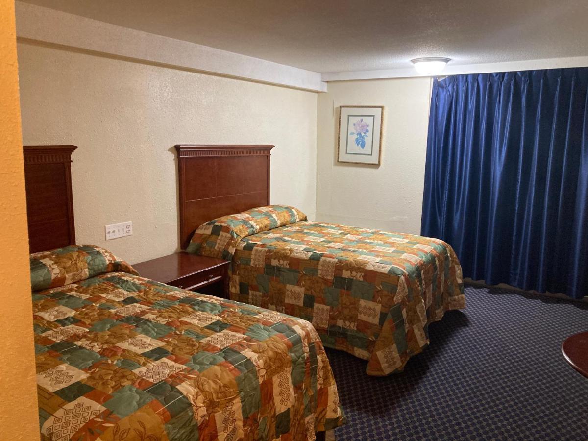 Travel Inn Petersburg Luaran gambar