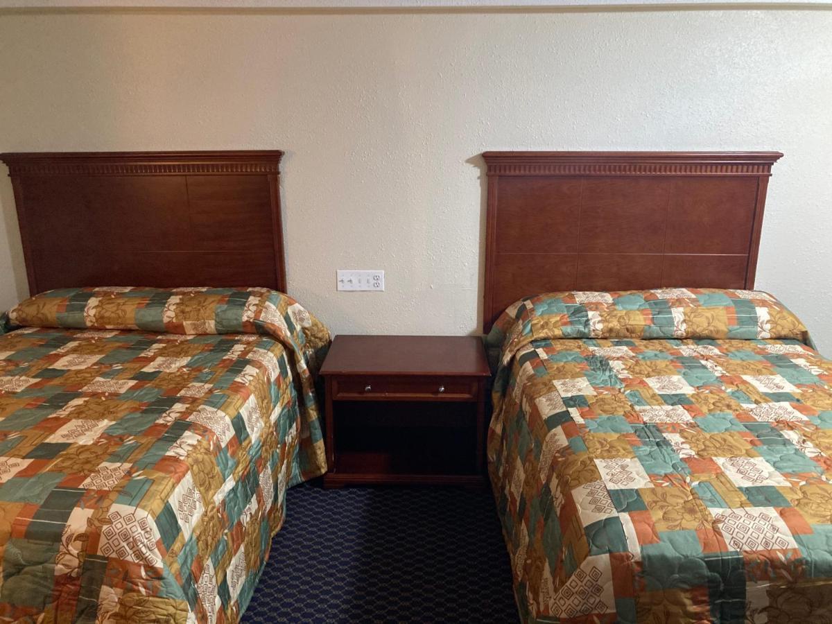 Travel Inn Petersburg Luaran gambar