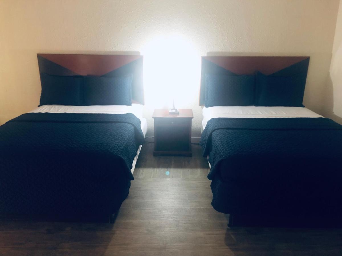 Travel Inn Petersburg Luaran gambar