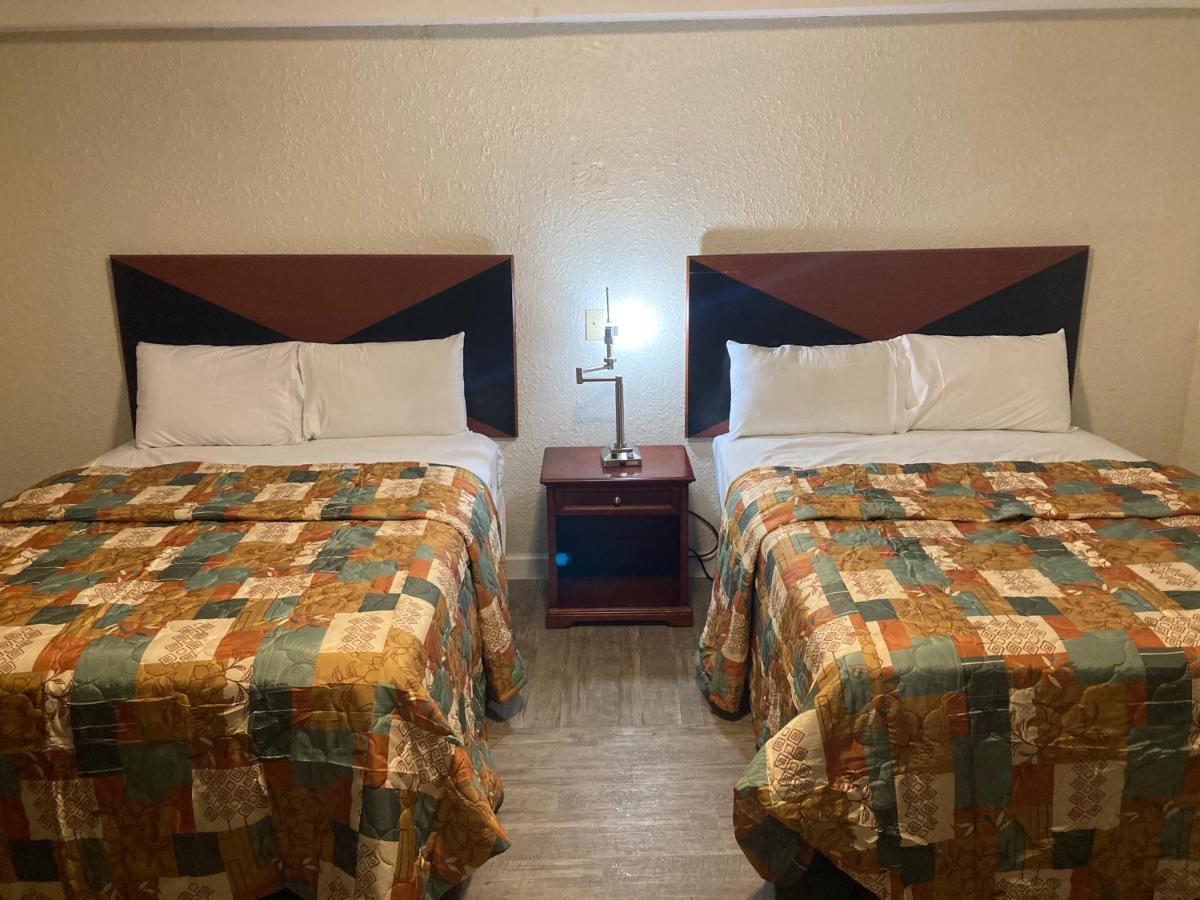 Travel Inn Petersburg Luaran gambar