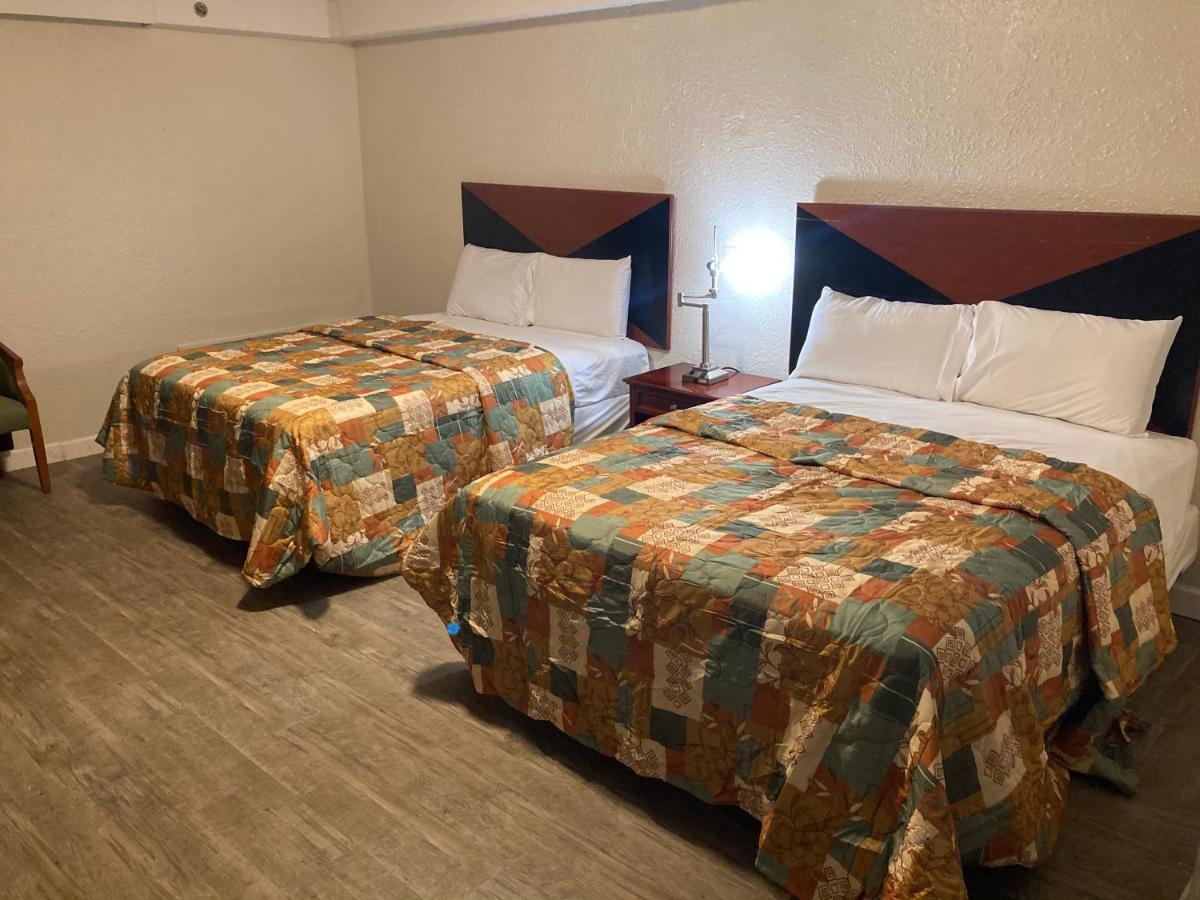 Travel Inn Petersburg Luaran gambar