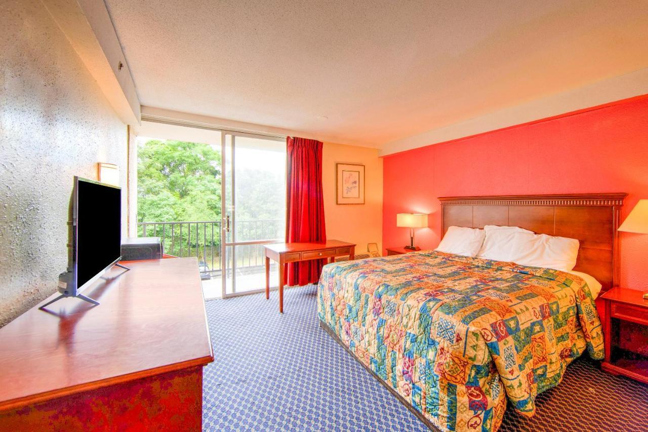 Travel Inn Petersburg Luaran gambar